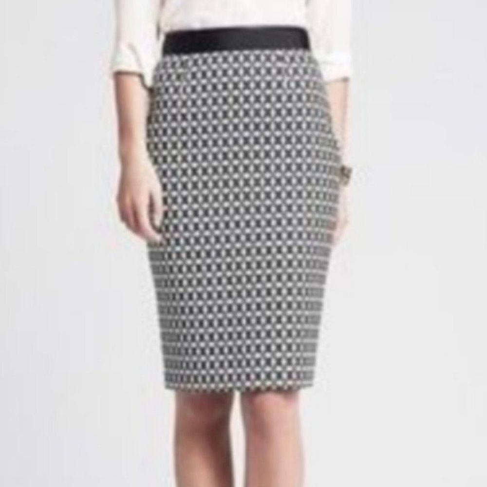 Banana Republic Black White Woven Star Jacquard Pencil Skirt Size 4
